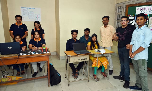 Smart Car Parking system Img