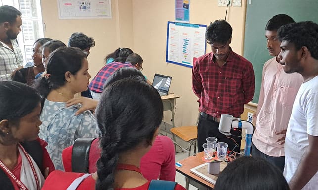 Waste Segregator using Arduino Img